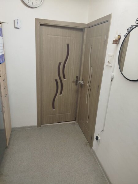 Dristor- strada Ramnicu Sarat, bloc mixt - garsoniera, etaj 1/10